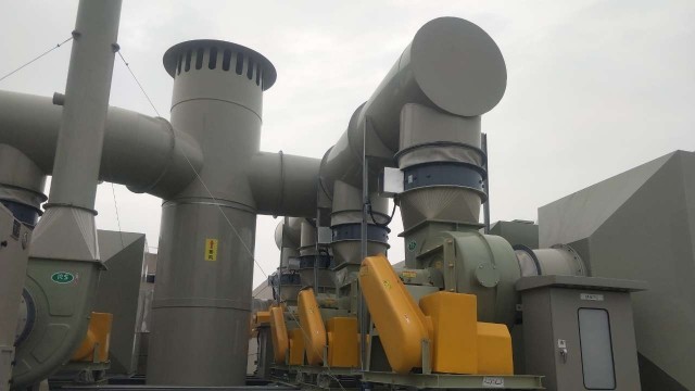 玻璃鋼離心風機噴漆注意事項