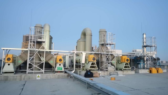 玻璃鋼離心風(fēng)機(jī)連接中的注意事項(xiàng)