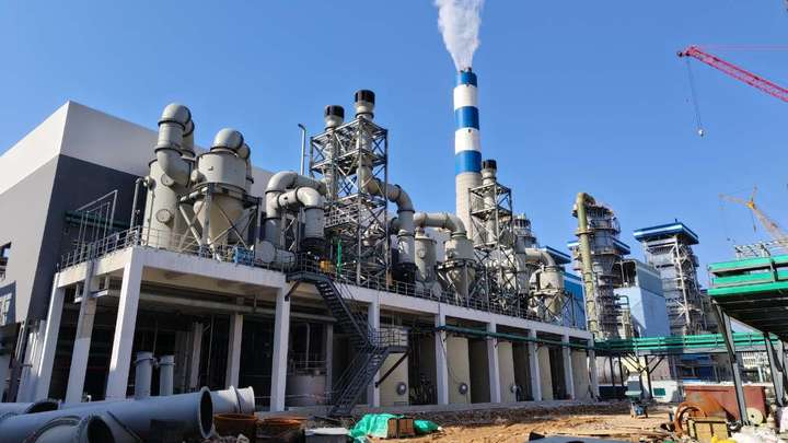 通風(fēng)機(jī)在運(yùn)行中，為什么會發(fā)生不規(guī)則振動現(xiàn)象?其原因及消除方法是什么?